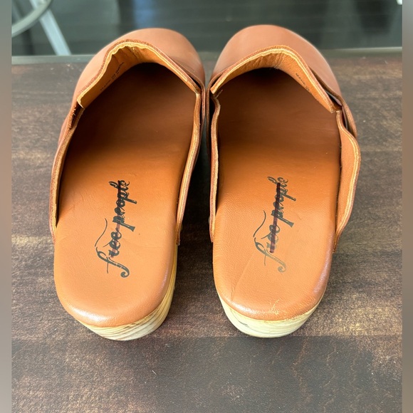 Free People Chloe Leather Clogs - Picture 9 of 13